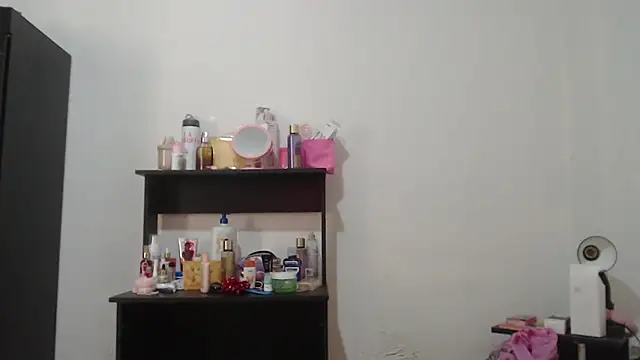 nathaly_jones_ live cam on StripChat