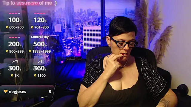ninarandmann live cam on StripChat