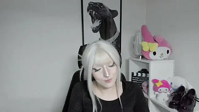 NikaDream live cam on StripChat