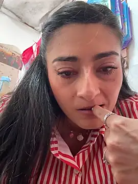 IsabellaMariet live sex cam
