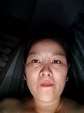 Jennie_dogy live cam on StripChat