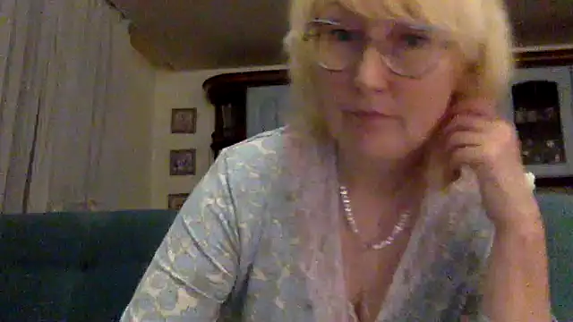 Zeyona live sex cam