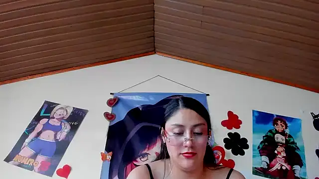 CristalZafiro live cam on StripChat