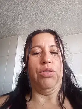 valeriapinter live cam on StripChat