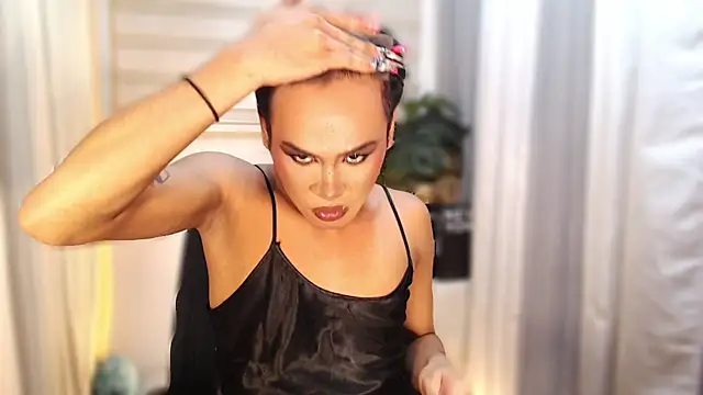 Winnie_Harllow live sex cam