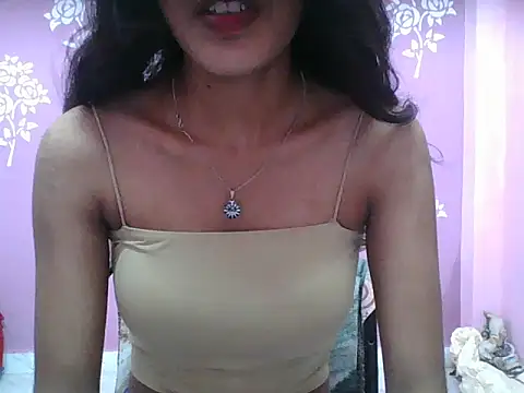 Shanaya_xo live cam on StripChat
