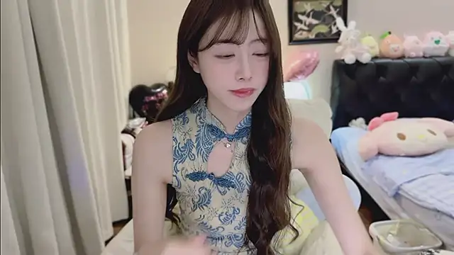 Evacute-top live sex cam