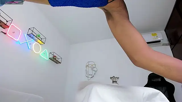 eileen_tanihara live sex cam