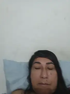 PatriciaGrajales live cam on StripChat