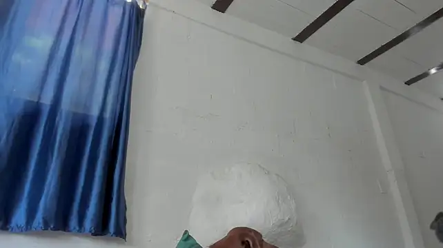 sexnherbs live cam on StripChat