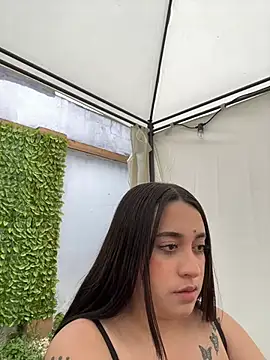 Milu_Sanchez live cam on StripChat