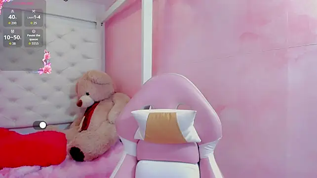 valentina__ortiz live cam on StripChat