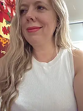 Irina3718 live sex cam