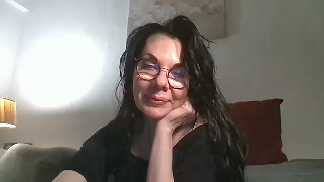 Sevaya live cam on StripChat