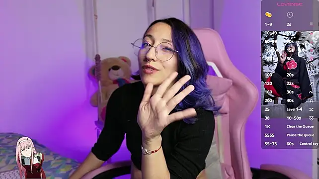 mitsuri_nyx live cam on StripChat