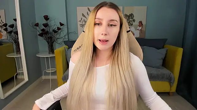 LanaLoon live cam on StripChat