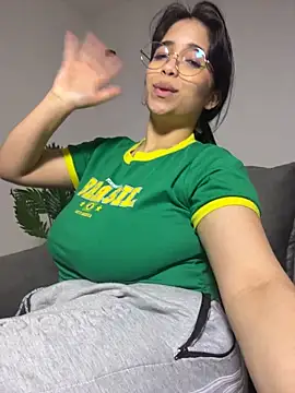 tati_reyess live cam on StripChat