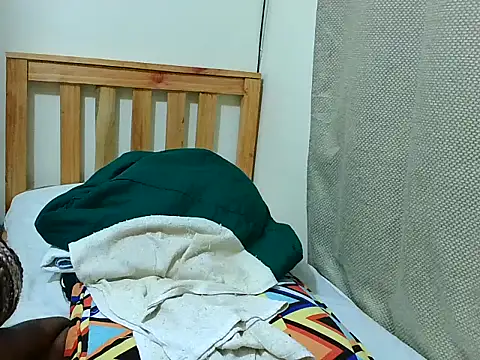 Malibhu live cam on StripChat