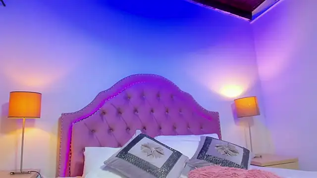 Mia_Culpa live sex cam