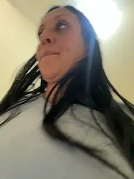 Cloe-Fire live cam on StripChat