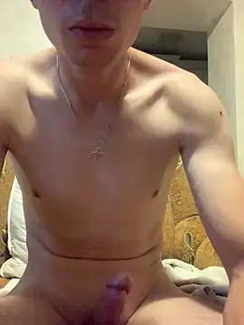 dokibrt05 live cam on StripChat