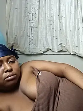 AcetousAbb live cam on StripChat