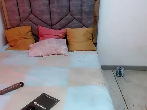 yoursweet_stefanny66 live cam on StripChat