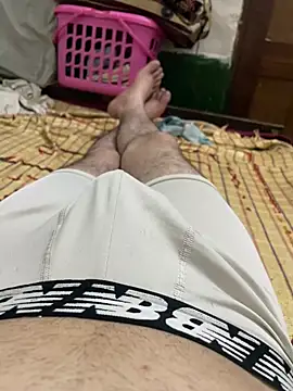 VBRAWN01 live cam on StripChat