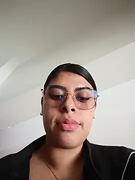 SOFIA-11_ live sex cam