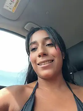 saryjonex (F young) - DILDO INSIDE MY CREAMIE PUSSY
