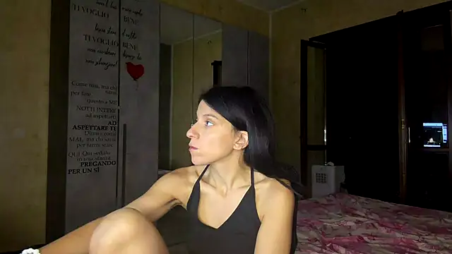 chiocciola2026 live cam on StripChat