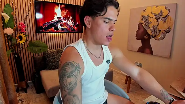 Matias_Murrier live sex cam