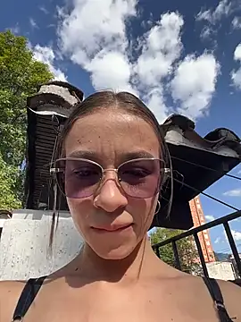 Chloe_Key