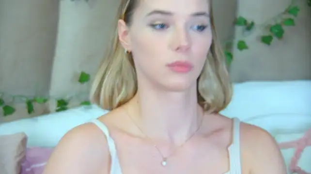 GentleRossi live cam on StripChat