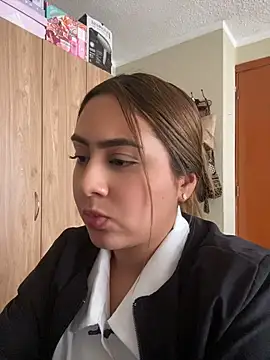 Miabonnett_ live cam on StripChat