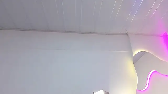VenusBlazzer live cam on StripChat