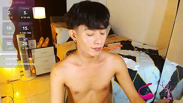 WildestTwink live cam on StripChat