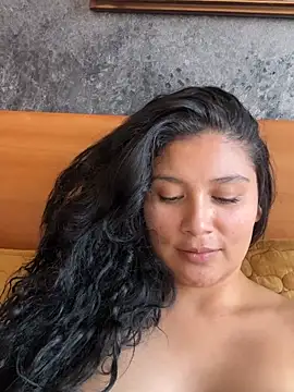 kinky_mila@xh live sex cam