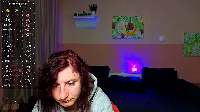 Muse_kitty_jenia live cam on StripChat