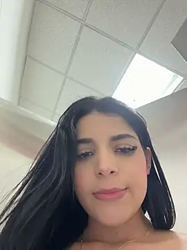 ArieliciousXXX live sex cam