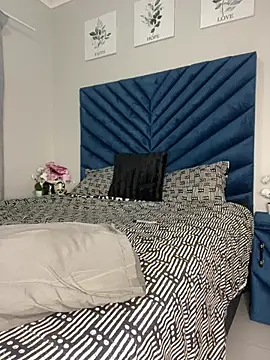 Ebony_Warlock_ live sex cam