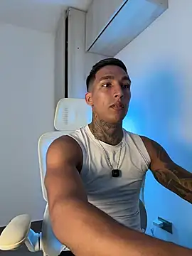 sendfer live sex cam