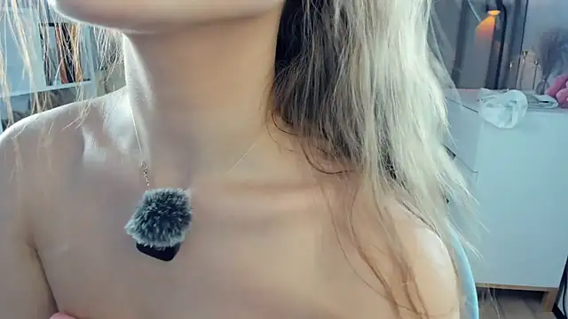 BelleDream live sex cam