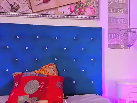 kammytorrezx live cam on StripChat
