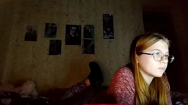 ForwentFiber live cam on StripChat