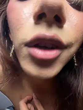 Nikol_Rang__ live sex cam