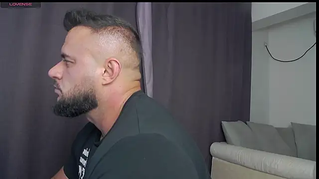 RickyMiami1 live sex cam