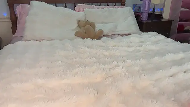 itsquinnn live sex cam
