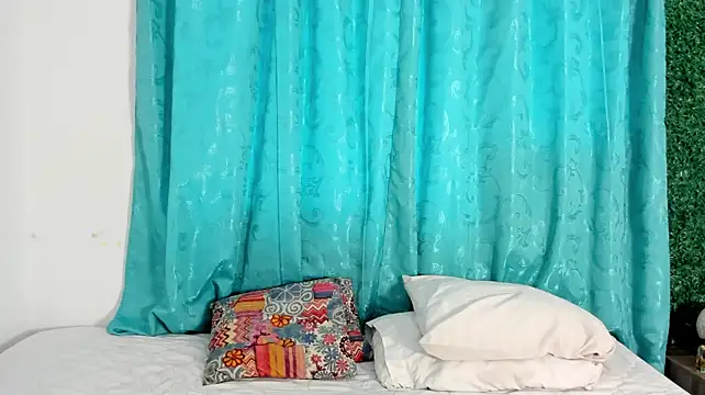 Nathy_Paez live cam on StripChat