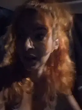 FreyaFucksFans live sex cam